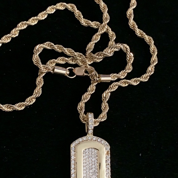 Pendant Charm Necklace - Picture 3 of 4